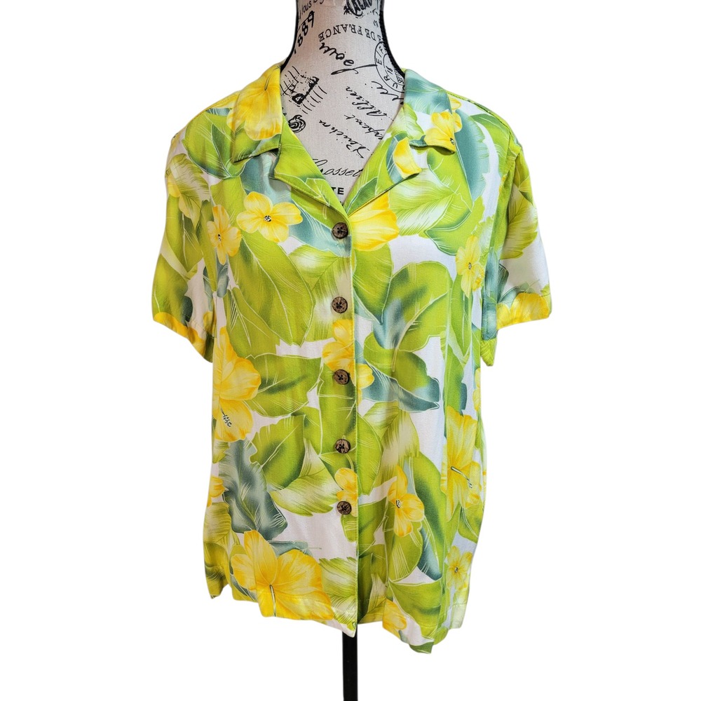Island Winds Women's Hawaiian‎ button down shirt Size L